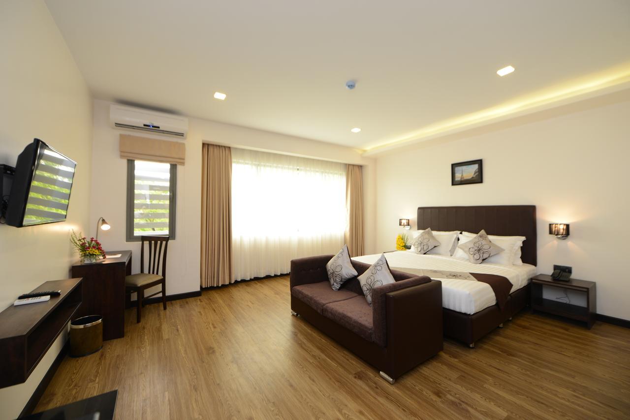 Hotel Lexus Rangun Zewnętrze zdjęcie